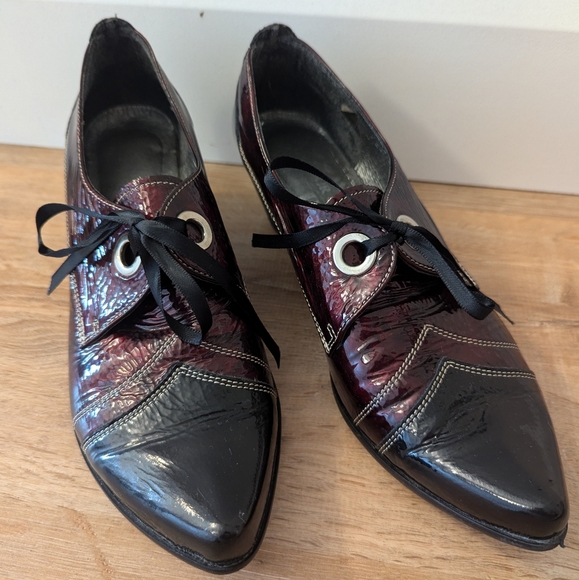 Un Tour En Ville Ladies Heels - Picture 6 of 11